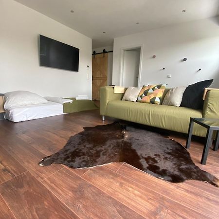 Gemuetliche Wohnung -Schwarzwald Neuweiler  Экстерьер фото