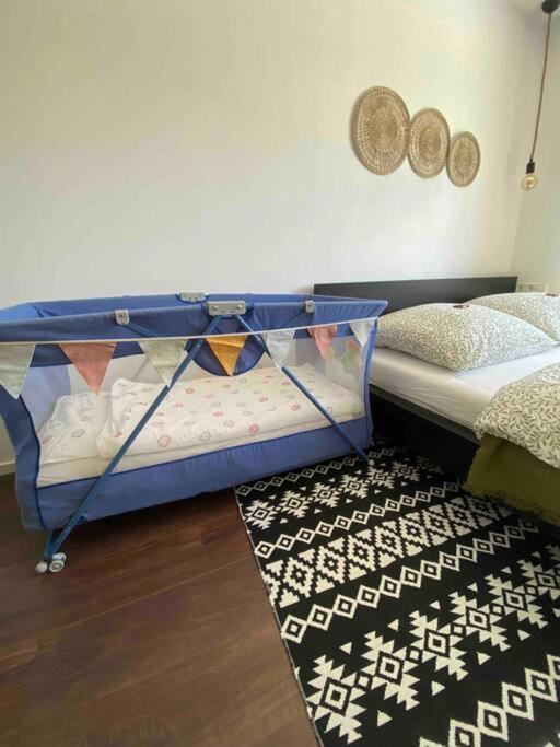 Gemuetliche Wohnung -Schwarzwald Neuweiler  Экстерьер фото